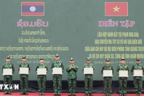 Việt Nam-Lào phối hợp đấu tranh với tội phạm ma túy