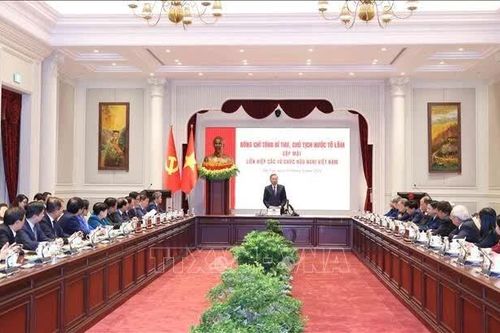 Tổng Bí thư, Chủ tịch nước gặp mặt Ban Chấp hành Liên hiệp các tổ chức hữu nghị Việt Nam
