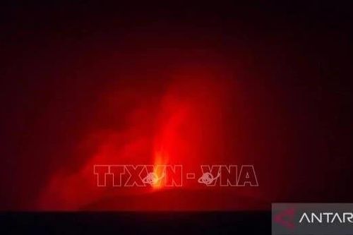 Indonesia mở rộng tìm kiếm những người mất tích trên eo biển Sunda