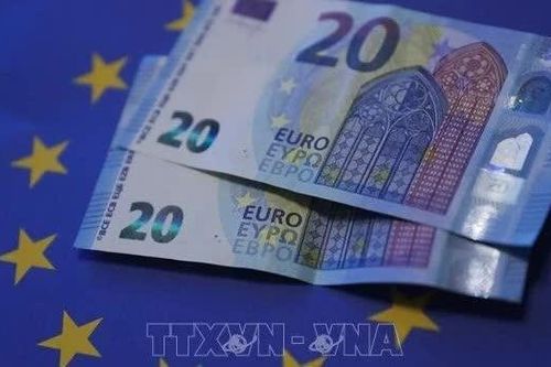 Người dân châu Âu được tham gia chọn thiết kế tiền giấy euro mới