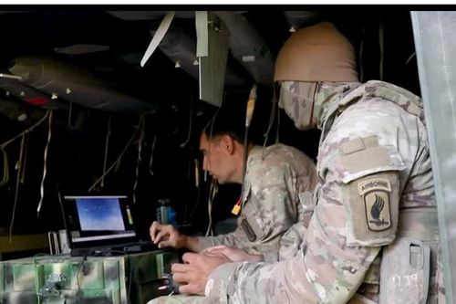 Tướng Mỹ thừa nhận Washington đang học chiến tranh UAV từ Ukraine và nghịch lý