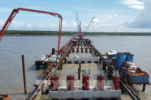 Cà Mau tăng tốc những công trình mở đường về phía biển