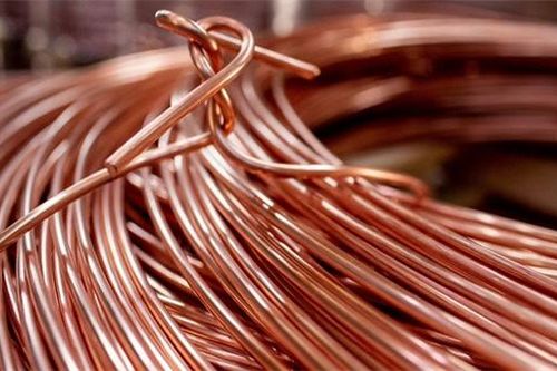Giá đồng lập kỷ lục, cảnh báo sức ép lên chi phí điện và xây dựng