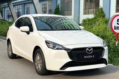 Honda City giảm sức hút, bán chậm hơn Mazda 2