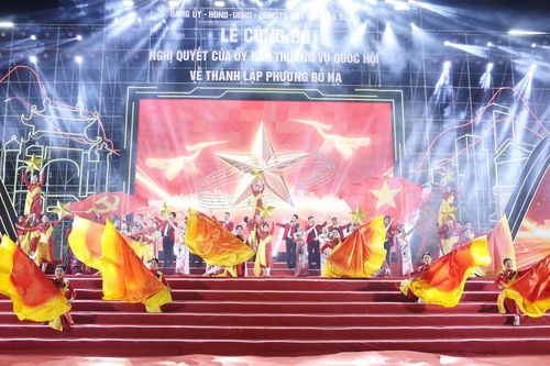 Rực rỡ sắc màu văn hóa hướng về ngày hội lớn