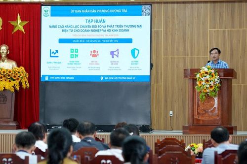 Phường Hương Trà nâng cao năng lực chuyển đổi số cho doanh nghiệp, hộ kinh doanh