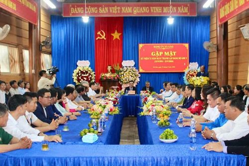 Đảng ủy xã Gào gặp mặt kỷ niệm 72 năm ngày thành lập Đảng bộ Khu 9