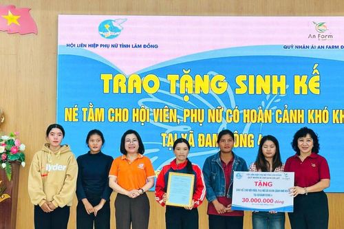 Hỗ trợ sinh kế, nhà ở giúp phụ nữ khó khăn ổn định cuộc sống
