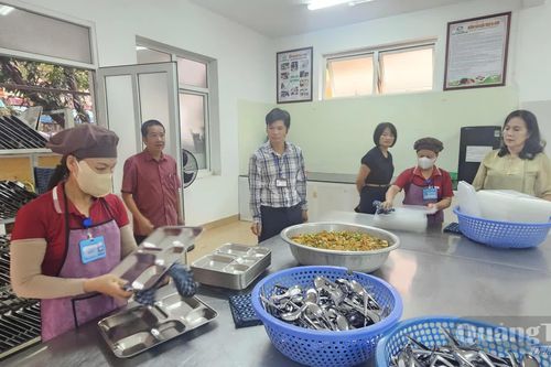Kiểm tra, rà soát các điều kiện bảo đảm an toàn thực phẩm tại trường học