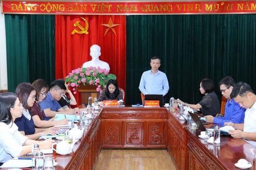 Khảo sát công tác đánh giá, xếp loại cán bộ tại phường Phan Đình Phùng