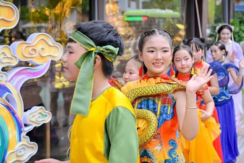 Diệu Tướng Am: Thắp đèn đoàn viên - Một mùa trăng, một hành trình kiến tạo