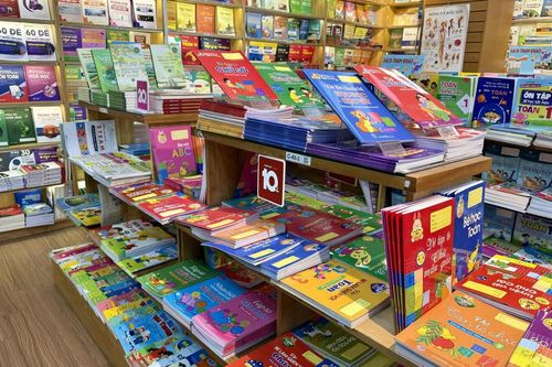 Bộ GD&ĐT nhận trách nhiệm việc thiếu gần 4 triệu cuốn sách giáo khoa