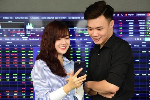 Chứng khoán phái sinh ngày 15/9: Chênh lệch chuyển âm, vị thế chuyển sang hợp đồng tháng 10