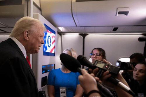 Tổng thống Trump bác tin Trung Quốc cung cấp tình báo cho Iran