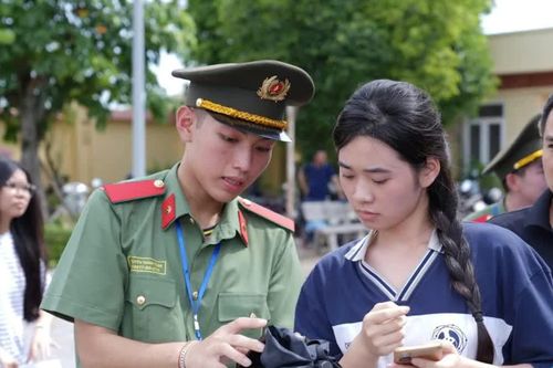 Lần đầu tổ chức thi văn bằng 2 Công an trên máy tính: Thí sinh lưu ý gì?