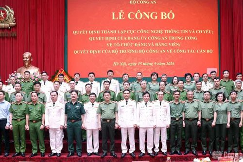 Công bố quyết định hợp nhất Cục Viễn thông, cơ yếu và Cục Công nghệ thông tin