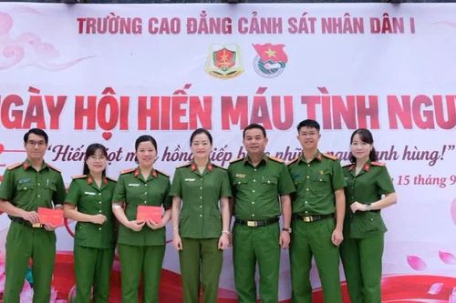 Gần 1.000 cán bộ, học viên Trường Cao đẳng CSND I tham gia hiến máu tình nguyện