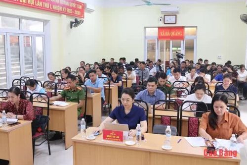Xã Hà Quảng tập huấn triển khai phát triển công dân số