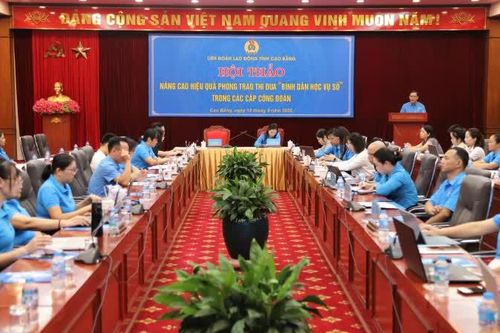 Nâng cao hiệu quả phong trào thi đua 'Bình dân học vụ số' trong các cấp công đoàn