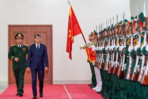 Nâng cao bản lĩnh, phát triển năng lực xử lý những vấn đề chưa từng có tiền lệ về quân sự - quốc phòng