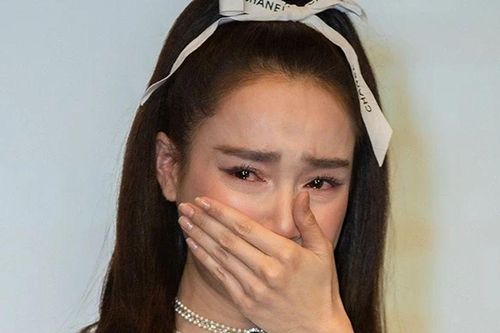 Nhã Phương từng không có 50.000 đồng đóng lệ phí thi, một lần đăng ký nhầm đã đổi hướng cuộc đời