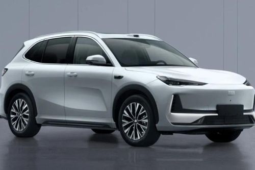 Geely EX5 mới lộ diện với khoang hành lý phía trước, thêm 114 mã lực