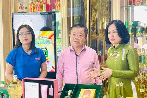 Phường Kim Liên đưa chuyển đổi số vào đời sống, hoạt động kinh doanh