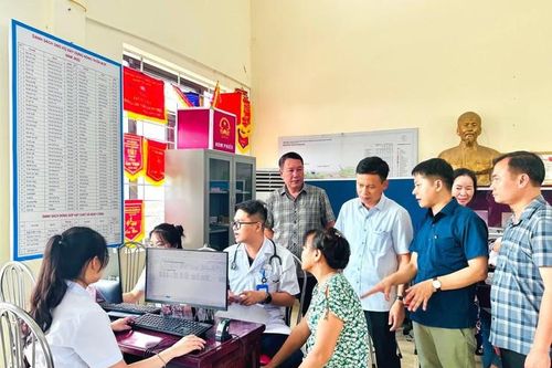 Ứng Thiên hướng tới 100% người dân được khám sức khỏe mỗi năm