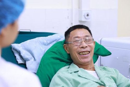 Y tế cơ sở vươn tầm, bệnh nhân vơi nhọc nhằn trên hành trình chạy thận