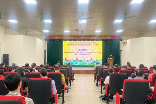 Bồi dưỡng kiến thức quốc phòng, an ninh cho cán bộ, đảng viên phường Xuân Đỉnh