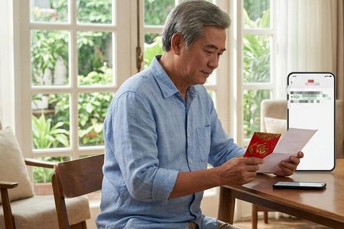 Nữ đồng nghiệp vay gần 4 tỷ rồi mất tích, 20 năm sau 1 tin nhắn ngân hàng khiến tôi đứng không vững