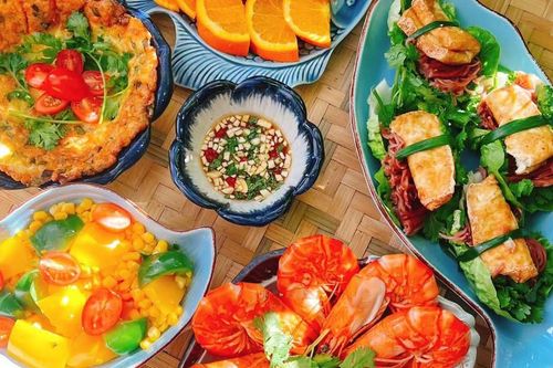 7 mâm cơm gia đình ngày mưa, đốn tim người thưởng thức