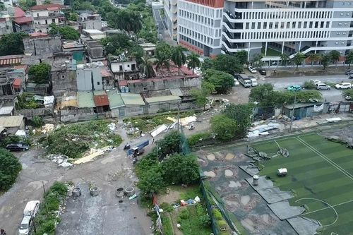 Cận cảnh tuyến Phạm Hùng - Lê Đức Thọ bắt đầu giải tỏa mặt bằng chuẩn bị thi công