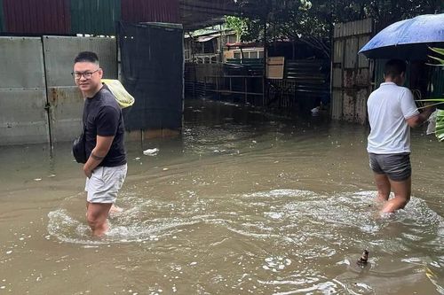 Mưa lớn tiếp tục dồn dập đêm nay và ngày mai, cảnh báo rủi ro thiên tai