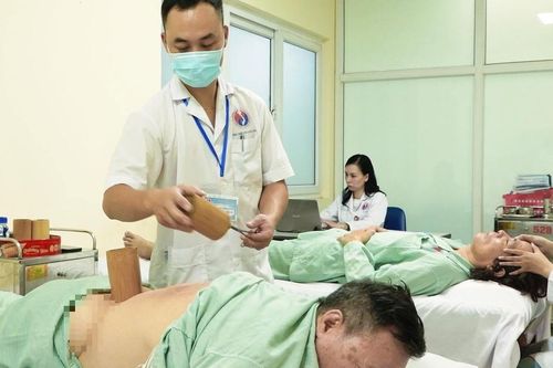 Phấn đấu đến năm 2030 đạt 3 bác sĩ y học cổ truyền trên 10.000 dân