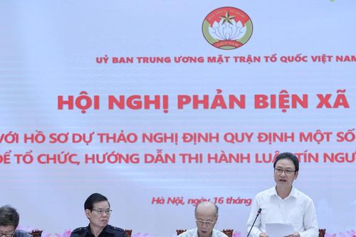 Hoàn thiện quy định hướng dẫn, tạo thuận lợi cho hoạt động tín ngưỡng, tôn giáo