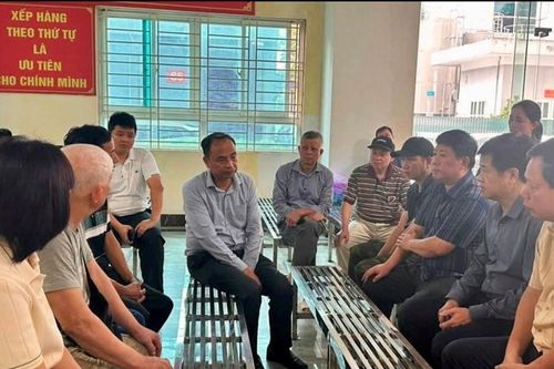 Khẩn trương chăm sóc nạn nhân, khắc phục hậu quả vụ cháy tại Tây Hồ