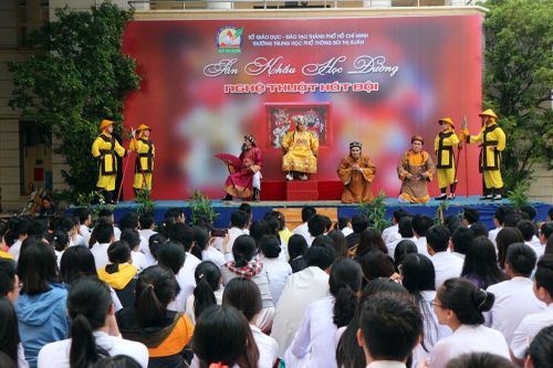 Hơn 2.000 trường học mở cửa đón nghệ thuật
