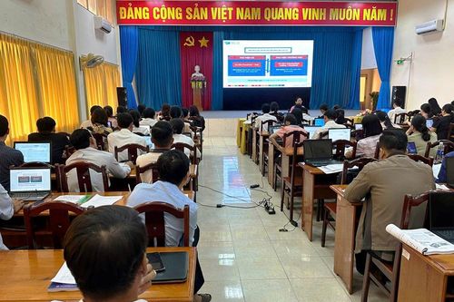 An Giang tập huấn nghiệp vụ và ứng dụng AI trong chuyển đổi số truyền thông thư viện