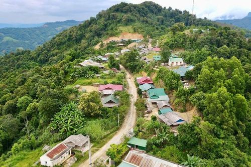 'Thủ chỉ' đầu tàu giữ gìn bản sắc, dựng xây bản làng miền Tây xứ Nghệ