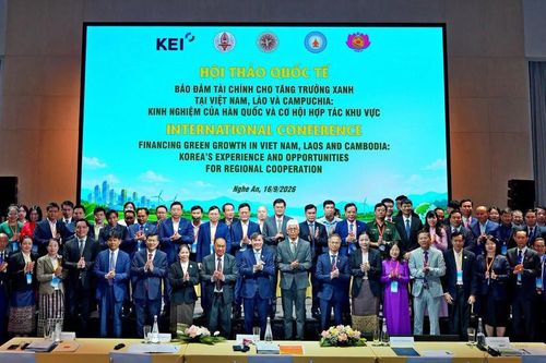 Dẫn dòng vốn cho tăng trưởng xanh