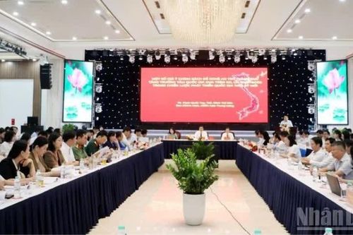 Nghệ An phát huy thành tựu 40 năm đổi mới trong xây dựng cực tăng trưởng tầm quốc gia