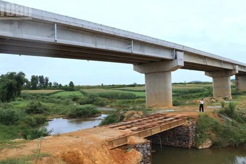 Nghệ An: 4 sở, ban, ngành và 18 xã, phường bị phê bình về kết quả giải ngân