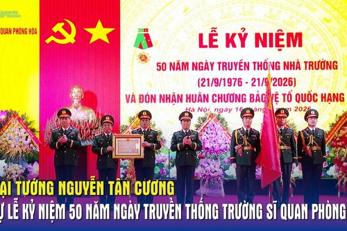 Đại tướng Nguyễn Tân Cương dự Lễ kỷ niệm 50 năm Ngày truyền thống Trường Sĩ quan Phòng hóa