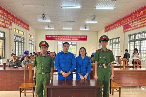 Cùng chơi, cùng chịu… án