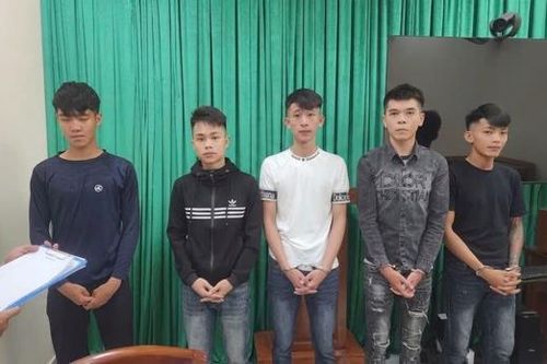 Khởi tố nhóm côn đồ