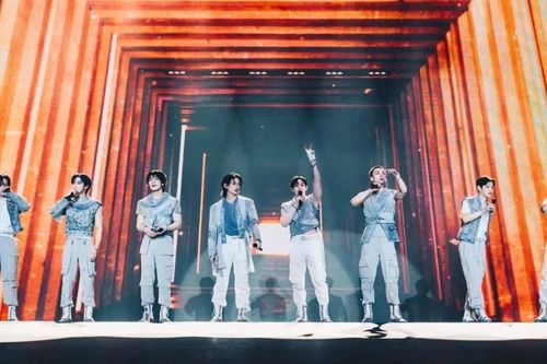 Stray Kids dành một phút mặc niệm