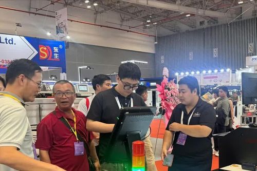 Chậm 'xanh hóa', doanh nghiệp in - bao bì đối mặt sức ép giữ đơn hàng