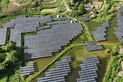 [VIDEO] Năm 2024, Trung Quốc dẫn đầu phát thải khí nhà kính, phương Tây cắt giảm