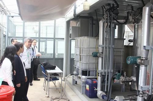 Biến chất thải hữu cơ thành khí metan và phân bón